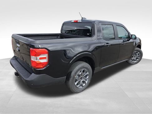 New 2026 Ford Maverick XLT image 6