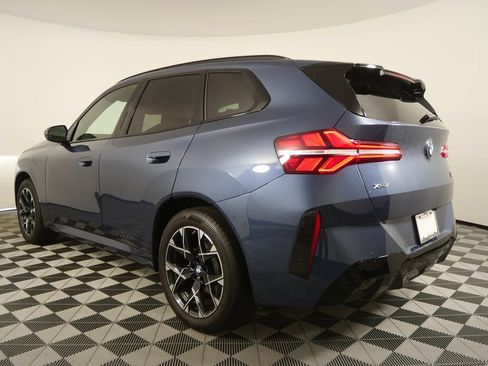Certified 2025 BMW X3 xDrive30i w/ M Sport Package AWD/4WD image 5