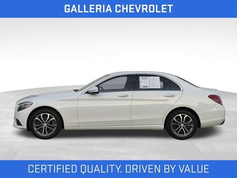 Used 2015 Mercedes-Benz C 300 4MATIC Sedan image 4