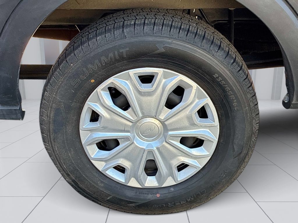 Used 2024 Ford Transit 350 XLT RWD image 11