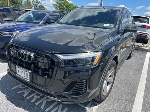 Used 2025 Audi Q7 2.0T Premium Plus w/ Premium Plus Package AWD/4WD image 2