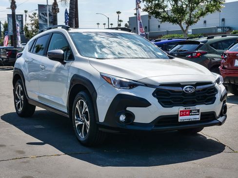 Used 2024 Subaru Crosstrek 2.0i Premium AWD/4WD image 3