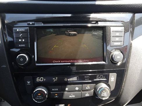 Used 2019 Nissan Rogue Sport SV w/ All-Weather Package AWD/4WD image 18