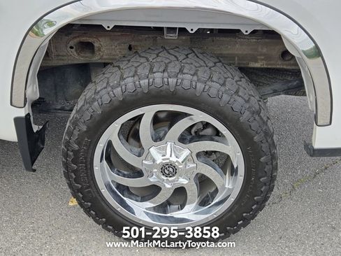 Used 2022 Chevrolet Silverado 1500 LT RWD image 16