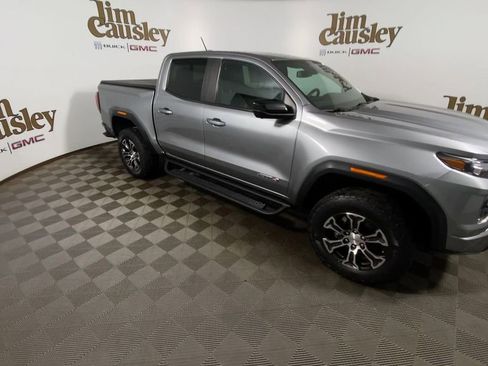 Used 2023 GMC Canyon AT4 w/ Technology Package AWD/4WD image 2
