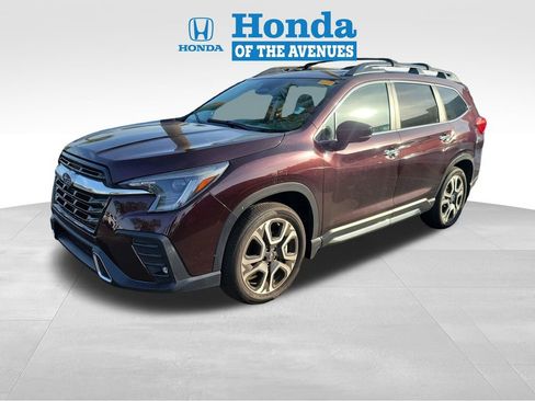 Used 2024 Subaru Ascent Touring w/ Popular Package #2 AWD/4WD image 3