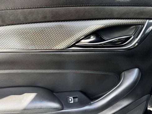 Used 2019 Cadillac CTS V w/ Luxury Package image 38