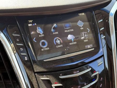 Used 2019 Cadillac Escalade Luxury AWD/4WD image 26