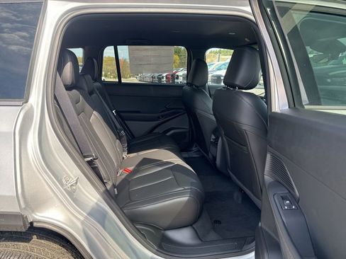 New 2026 Jeep Cherokee Limited AWD/4WD image 26