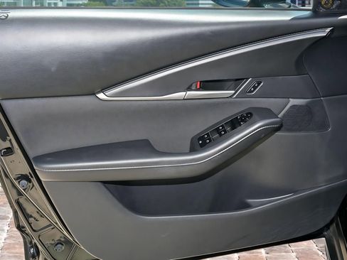 Used 2023 MAZDA CX-30 AWD 2.5 S image 10