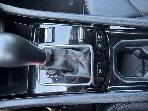 Used 2025 Jeep Compass Trailhawk AWD/4WD image 39