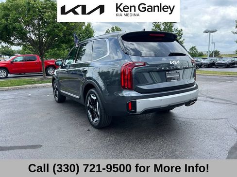 Certified 2024 Kia Telluride S w/ S Sunroof Package AWD/4WD image 14