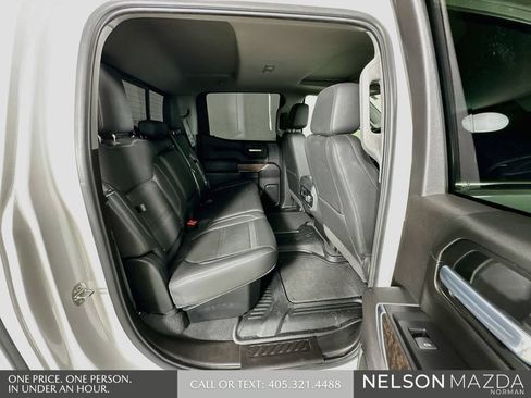 Used 2021 GMC Sierra 1500 Denali w/ Denali Ultimate Package AWD/4WD image 29