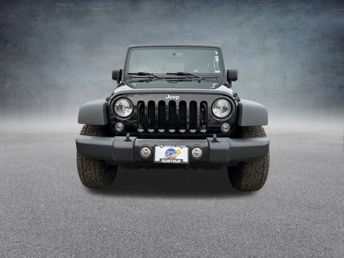 Used 2018 Jeep Wrangler Sport image 10