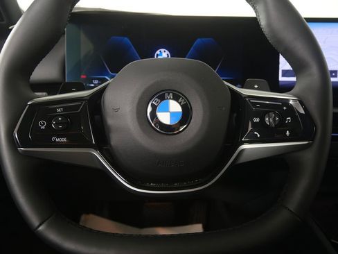 Certified 2026 BMW 530i RWD image 17