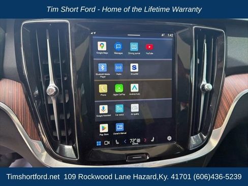 Used 2024 Volvo S60 B5 Plus AWD/4WD image 10