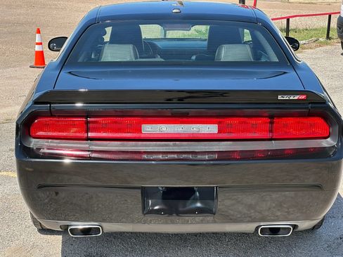 Used 2012 Dodge Challenger SRT8 w/ Premium Sound Group RWD image 5