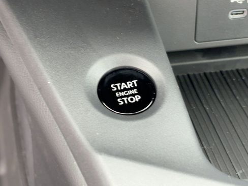 New 2026 Nissan Sentra SR w/ Floor Mat Package FWD image 24