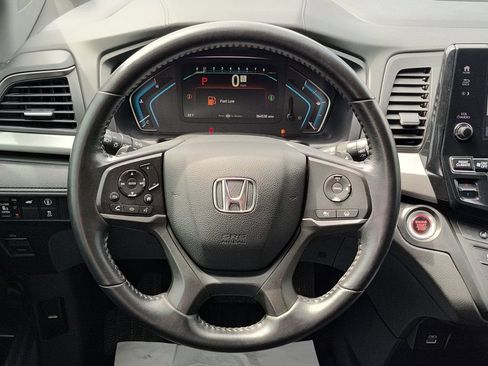 Used 2024 Honda Odyssey EX-L image 27
