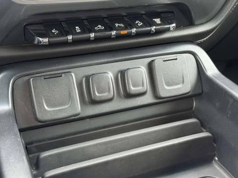 Used 2016 Chevrolet Silverado 2500 LTZ w/ Duramax Plus Package AWD/4WD image 31