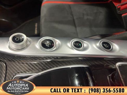 Used 2017 Mercedes-Benz AMG GT Coupe image 33