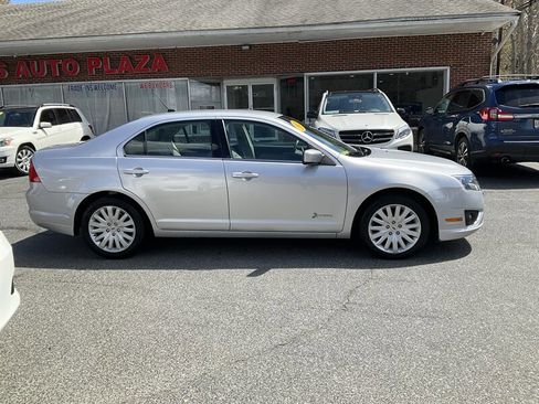Used 2012 Ford Fusion Hybrid FWD image 4
