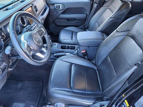 Used 2021 Jeep Wrangler Unlimited Sahara w/ Cold Weather Group image 9
