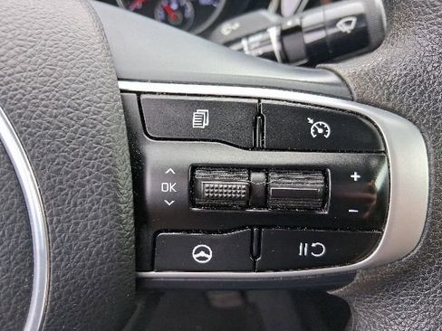 Used 2023 Kia K5 LXS FWD image 19