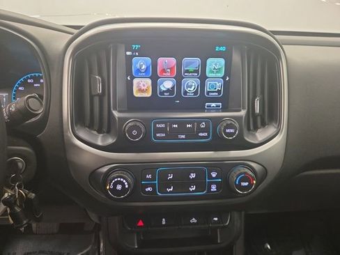 Used 2018 Chevrolet Colorado LT w/ LT Convenience Package image 15