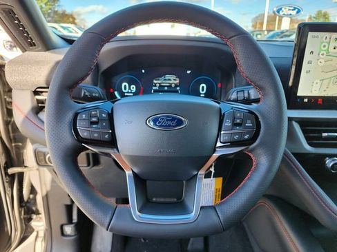 New 2026 Ford Explorer ST-Line w/ ST-Line Street Pack AWD/4WD image 30