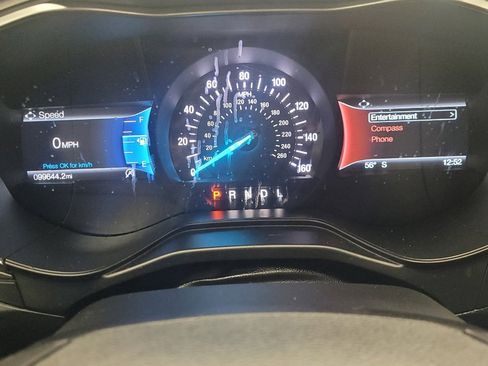 Used 2020 Ford Fusion SEL image 23