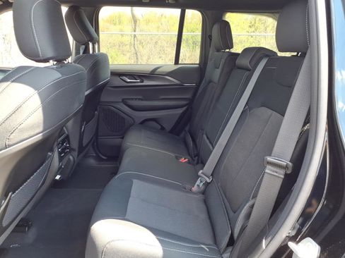 New 2026 Jeep Grand Cherokee Laredo X AWD/4WD image 6