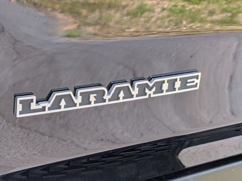 Used 2025 RAM 1500 Laramie AWD/4WD image 11
