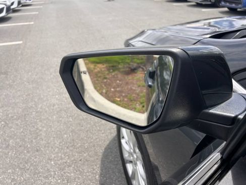 Used 2019 Chevrolet Equinox LT FWD image 11