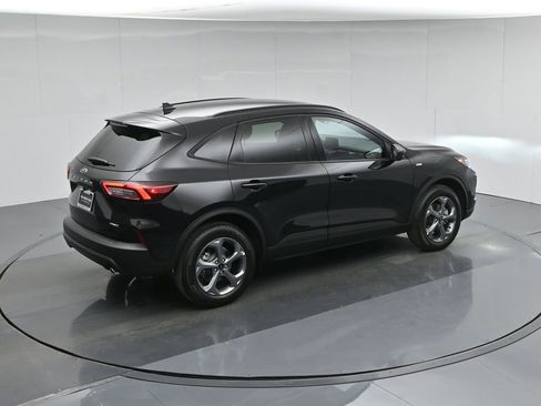 Used 2025 Ford Escape ST-Line image 41