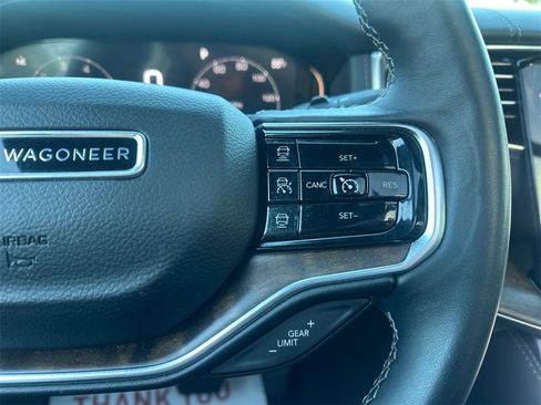 Certified 2024 Jeep Grand Wagoneer L 4WD image 34