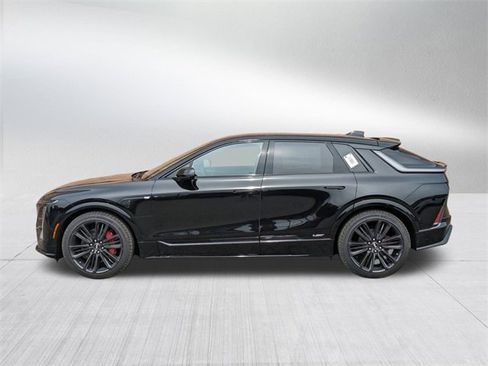 New 2026 Cadillac Lyriq V w/ LPO, Floor Liner Package image 8