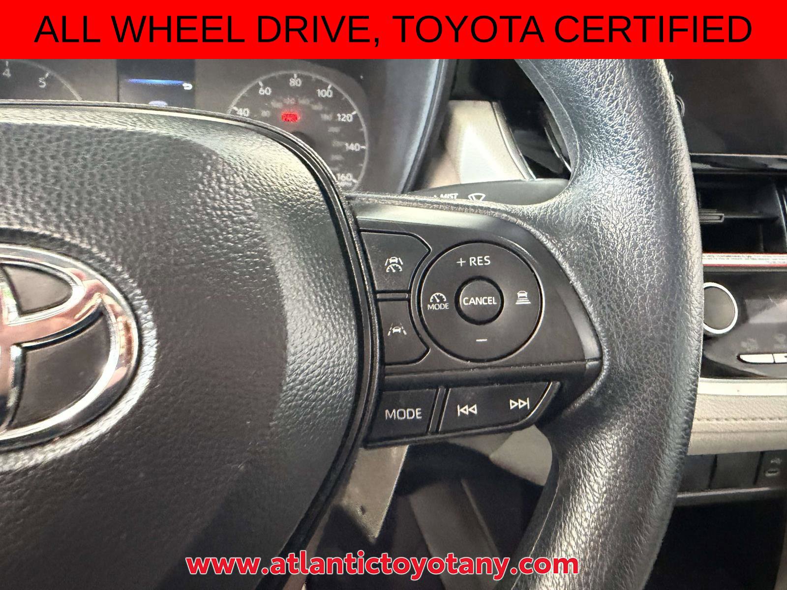 Certified 2024 Toyota Corolla Cross L AWD/4WD image 26