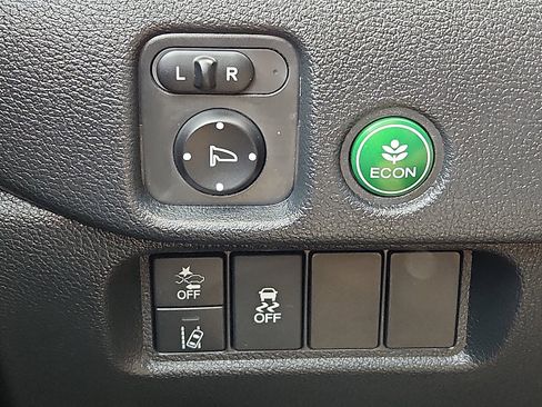 Used 2022 Honda Pilot Sport image 27