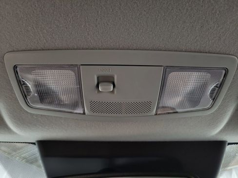 Used 2025 Mitsubishi Outlander Sport AWD image 20