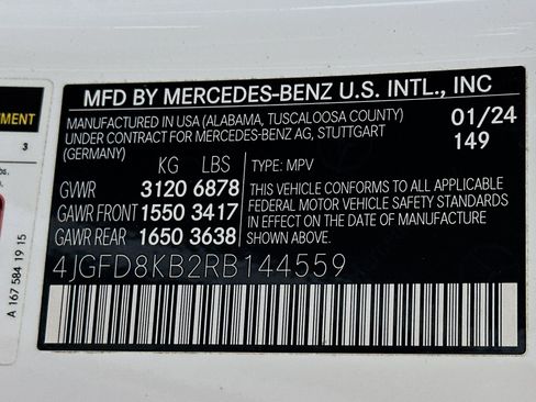 Used 2024 Mercedes-Benz GLE 63 AMG S w/ Driver Assistance Package image 38