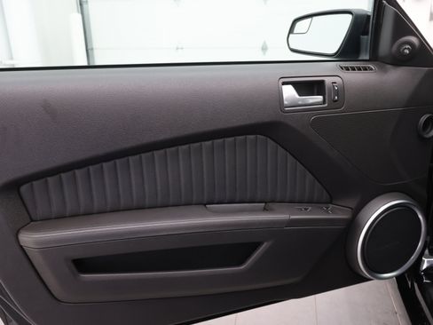 Used 2013 Ford Mustang Shelby GT500 image 32