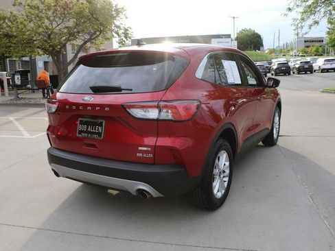Used 2020 Ford Escape SE AWD/4WD image 5