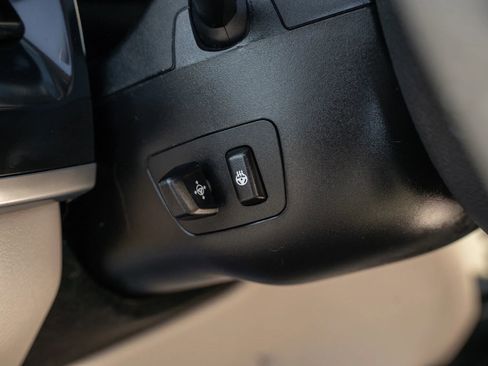 Used 2015 BMW X5 xDrive35d image 14