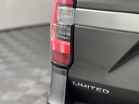 Used 2019 Ford Expedition Limited w/ Special Edition Package image 12
