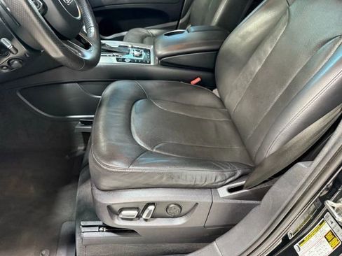 Used 2014 Audi Q7 3.0T S line Prestige w/ S Line Package image 25