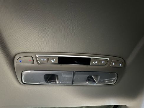 New 2025 Kia Telluride S image 28