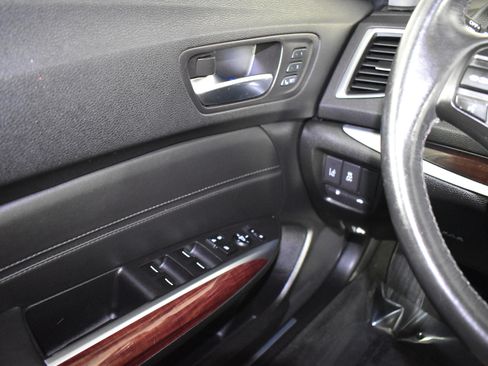 Used 2017 Acura TLX V6 w/ Technology Package image 35