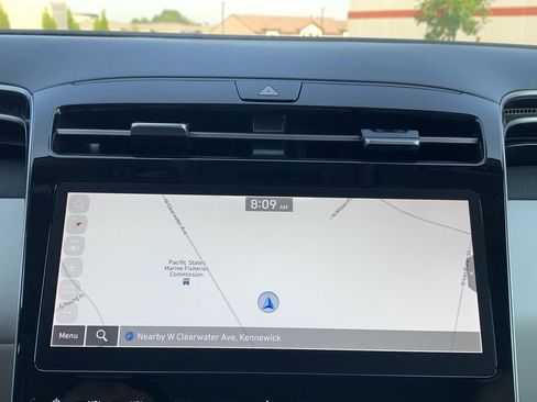 Used 2024 Hyundai Tucson Limited image 22