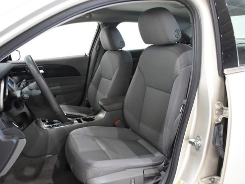 Used 2015 Chevrolet Malibu LS image 19
